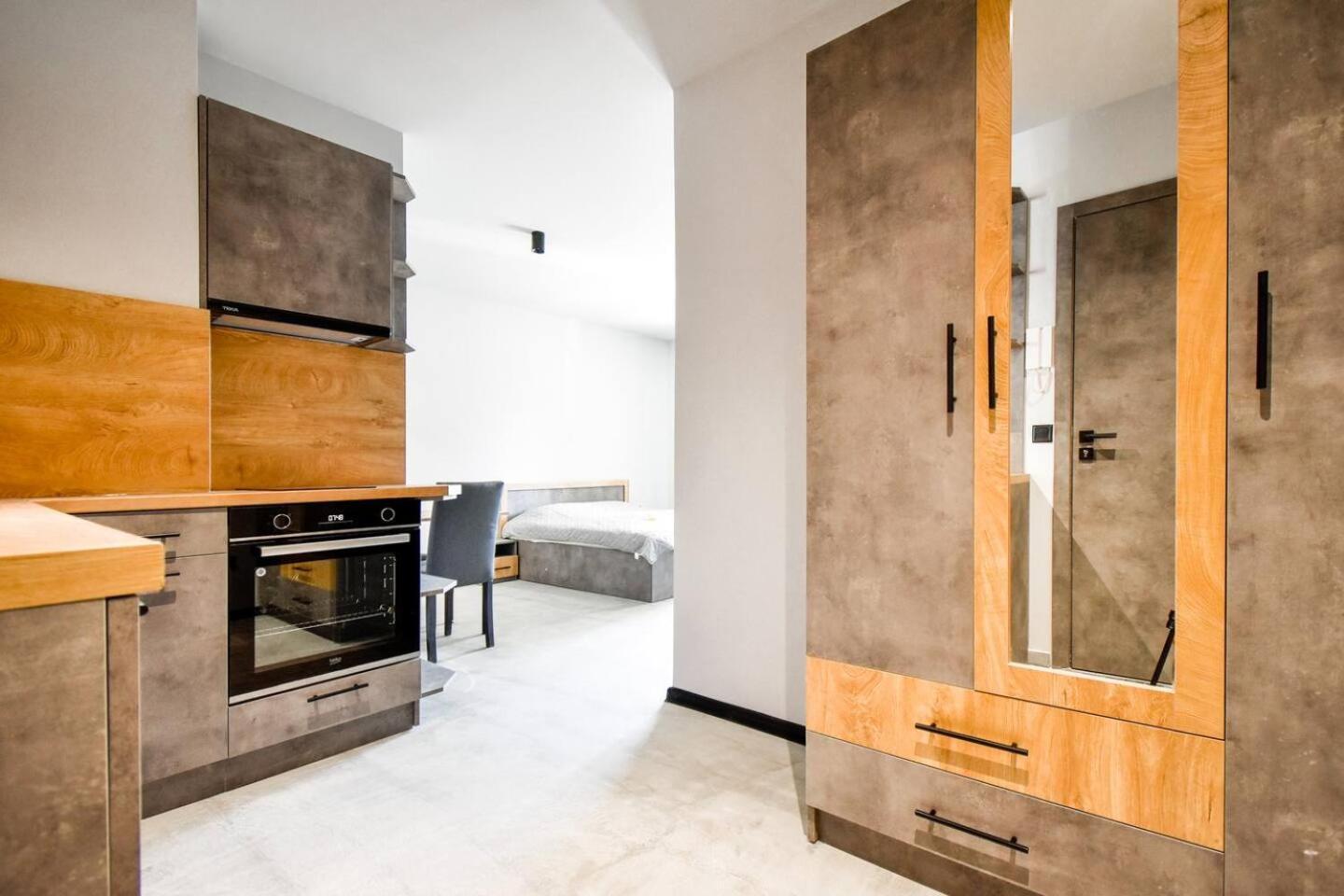 6 Studios 6 Bathrooms 2 Levels Kitchens Sofia Ngoại thất bức ảnh