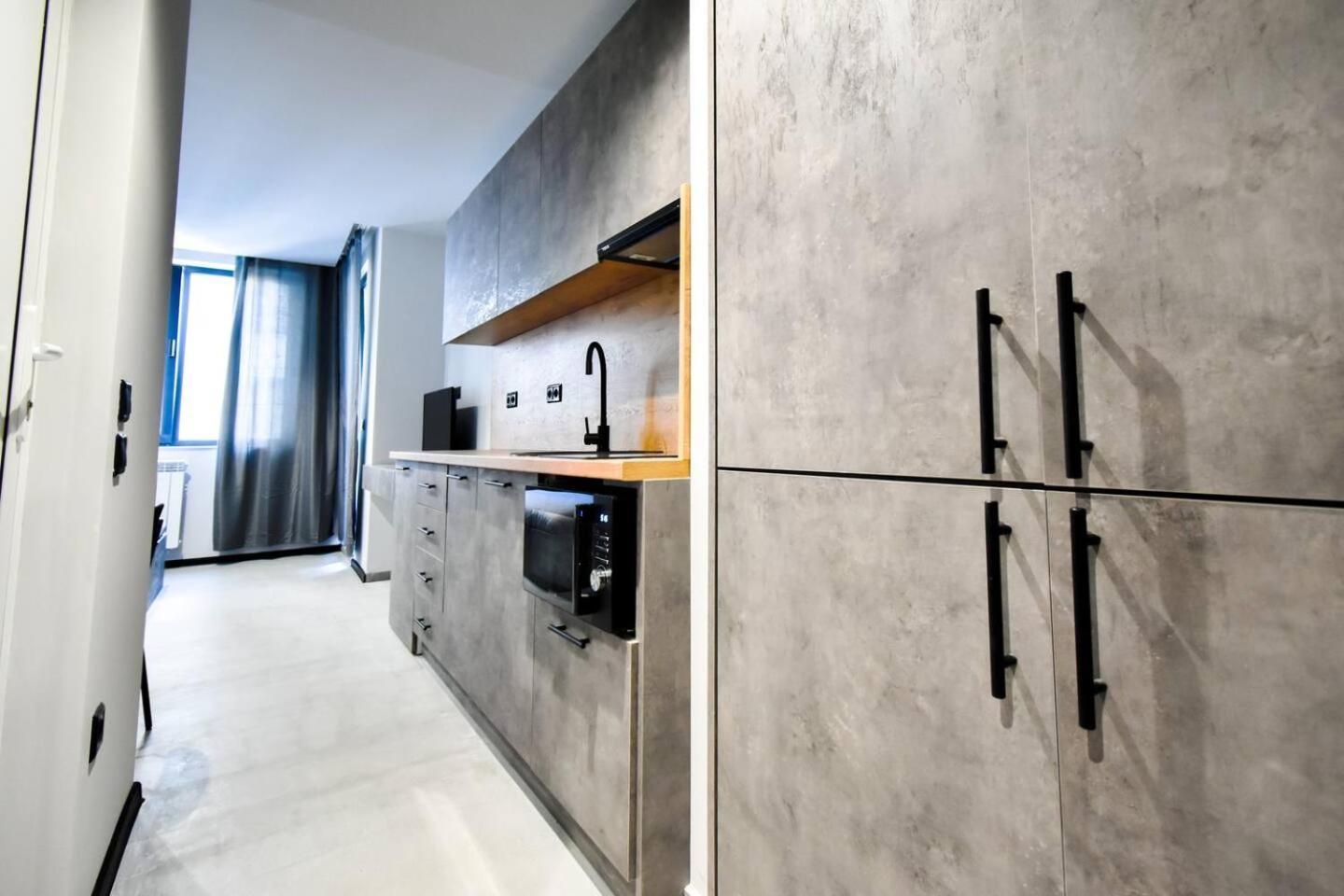 6 Studios 6 Bathrooms 2 Levels Kitchens Sofia Ngoại thất bức ảnh