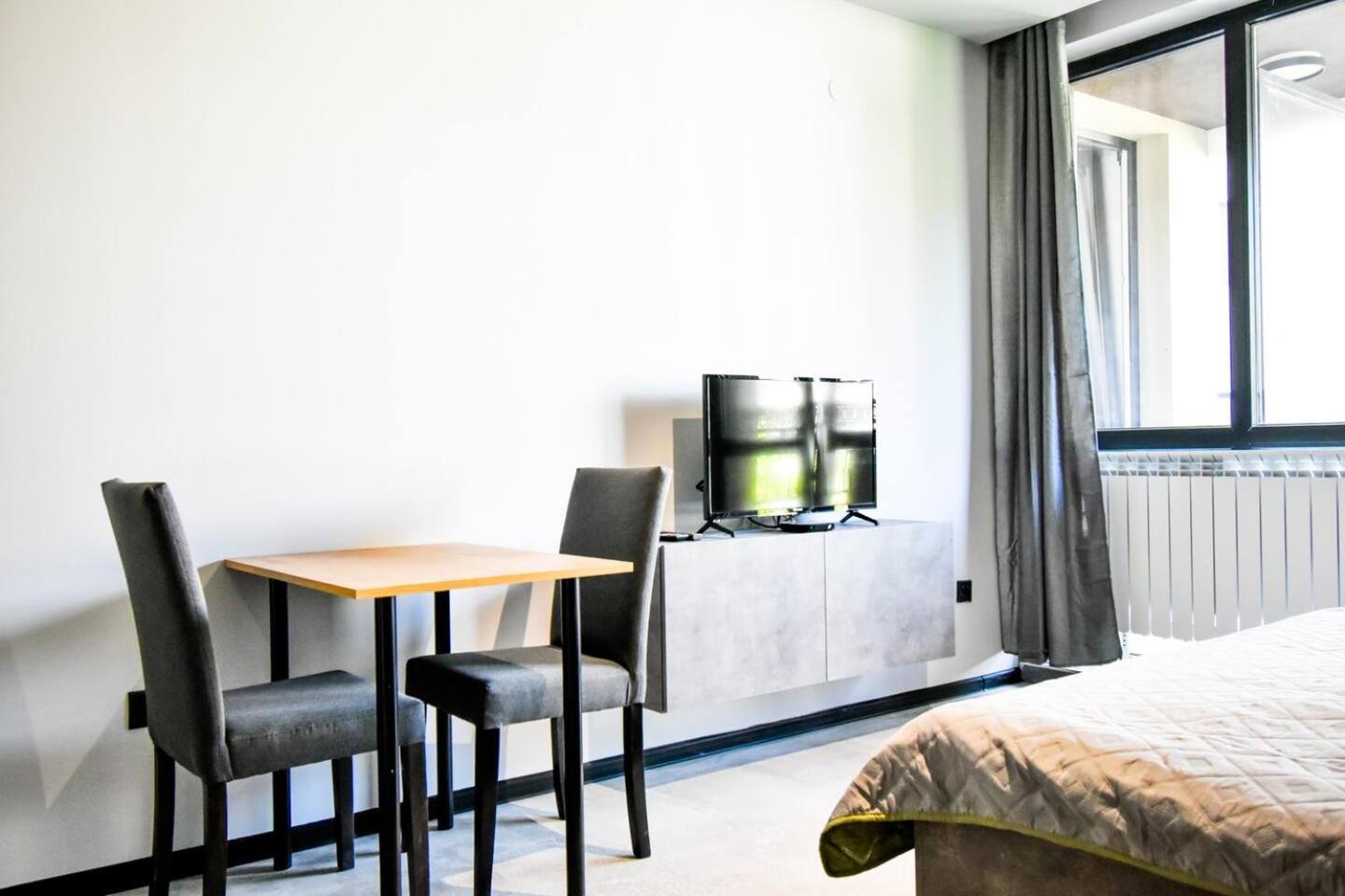 6 Studios 6 Bathrooms 2 Levels Kitchens Sofia Ngoại thất bức ảnh